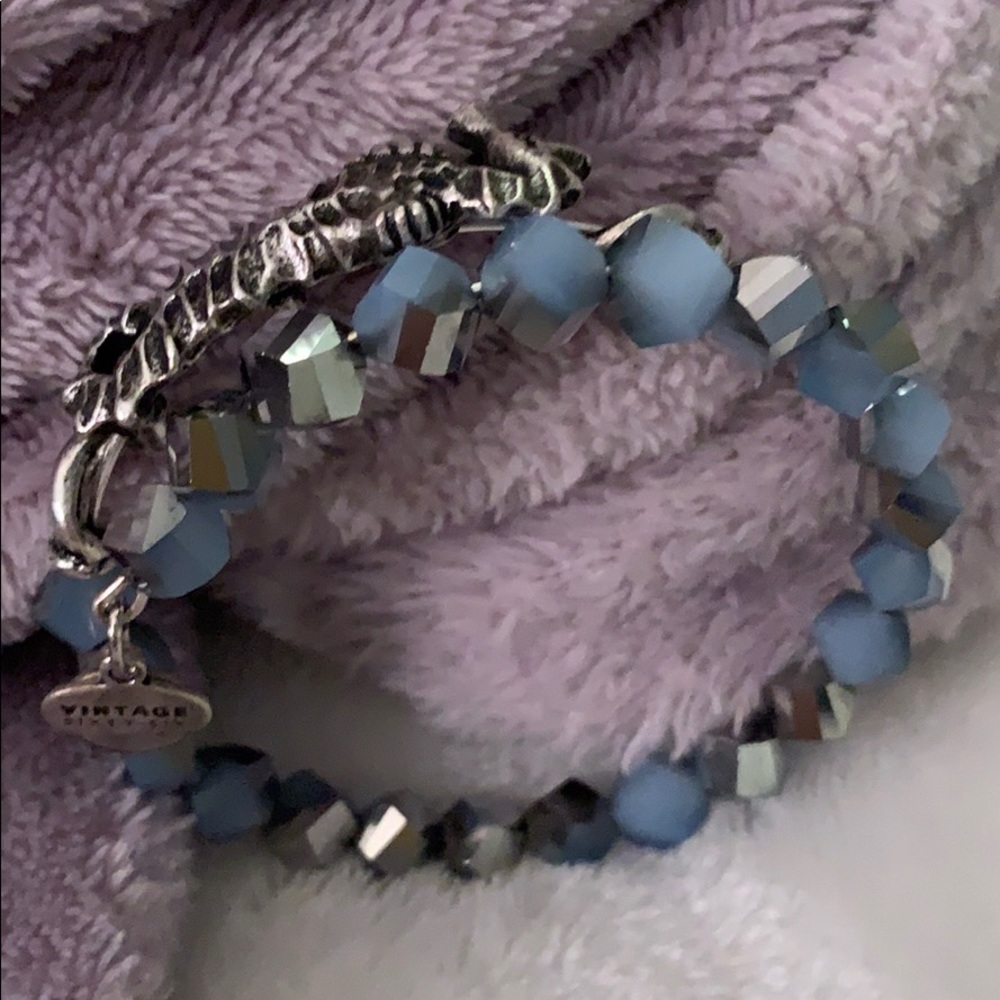 Bracelet - Picture 2 of 2